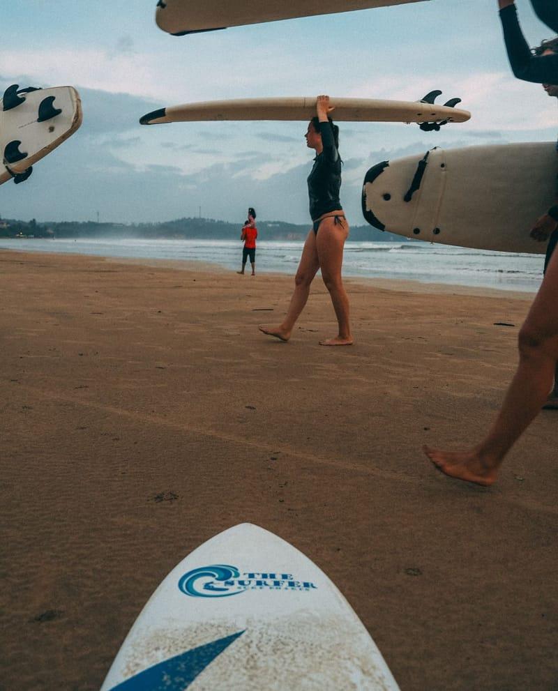 Moderate Surf Lesson Package