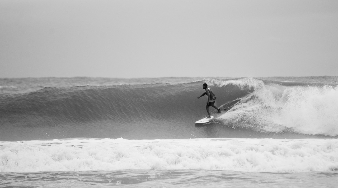black and white surf wave break